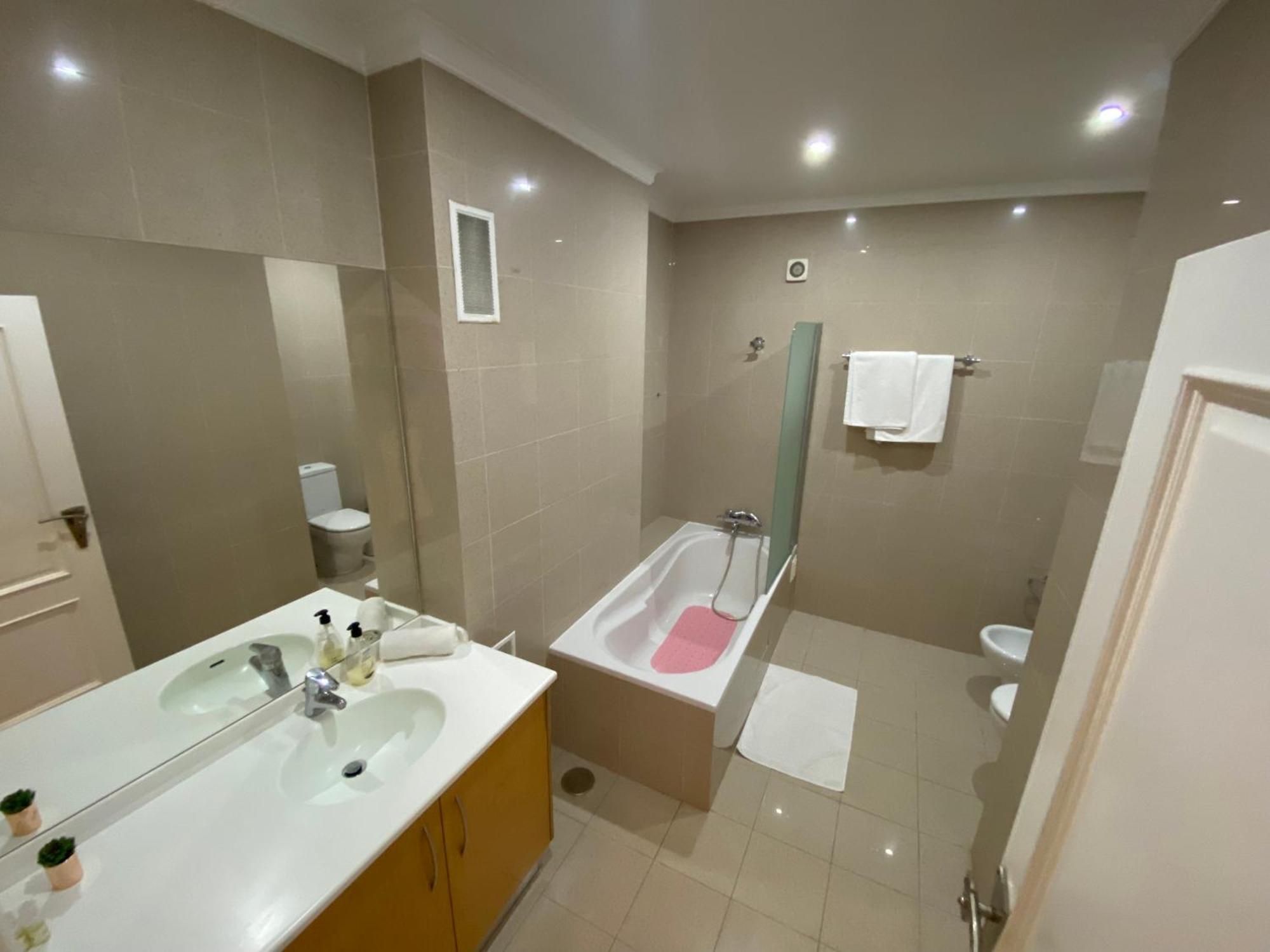 B&B With Heated Pool São Martinho do Porto Zewnętrze zdjęcie